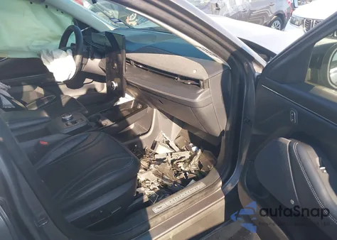 2021 Ford Mustang Mach-E Premium from USA, damaged, VIN 3FMTK3SS6MMA09114